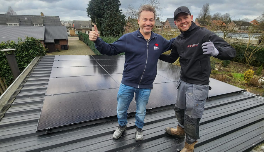 Naast daken ook zonnepanelen; BUPA Solar vult Van den Hurk & Doeze naadloos aan